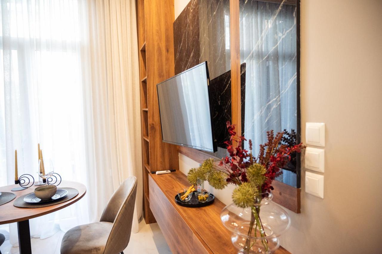 Luxury Central Apartment Thessaloniki Exterior photo